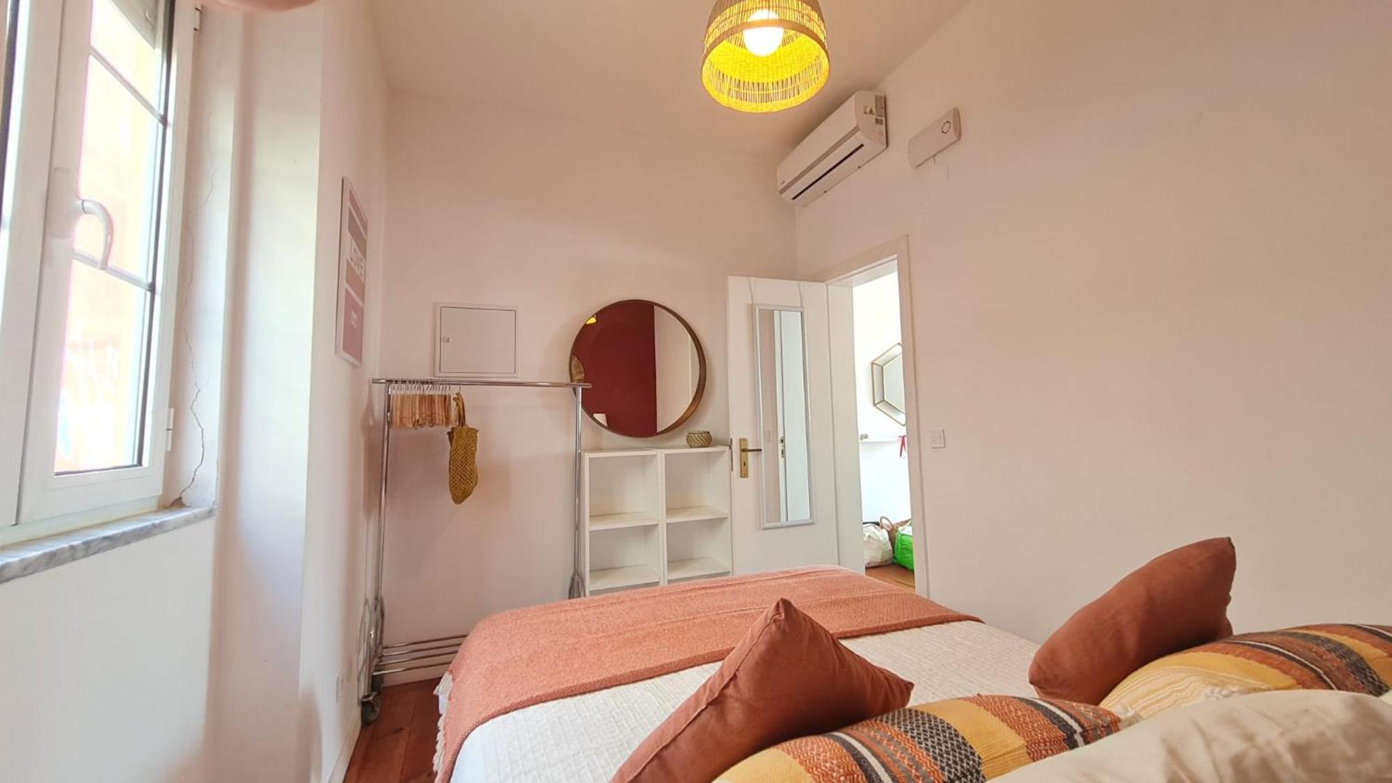 Happy Stay Lisbon - Suite With A View, Private Terrace & Ac Exterior photo